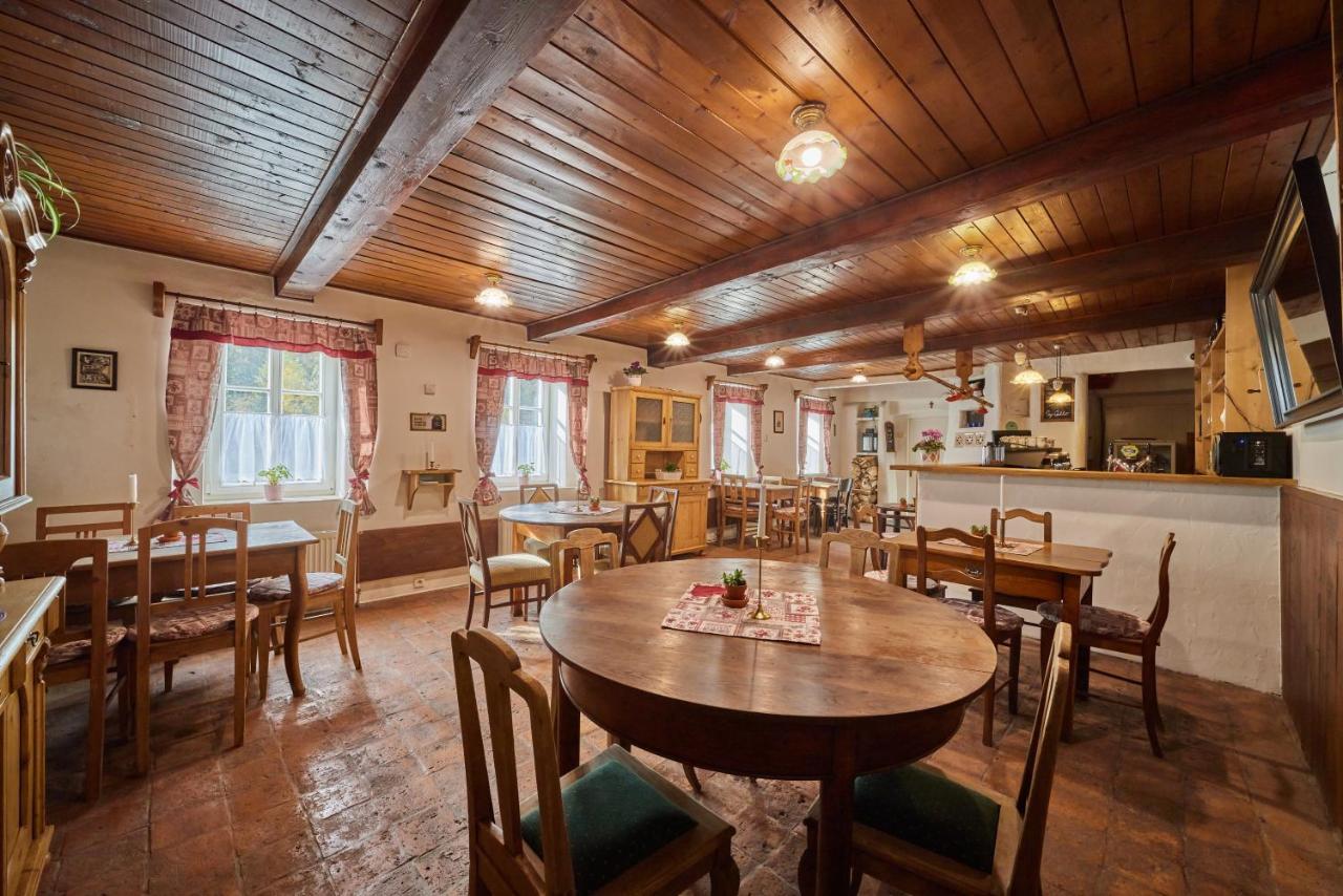 POD SVATOU ANNOU - penzion a kavárna Horní Maršov Exteriér fotografie