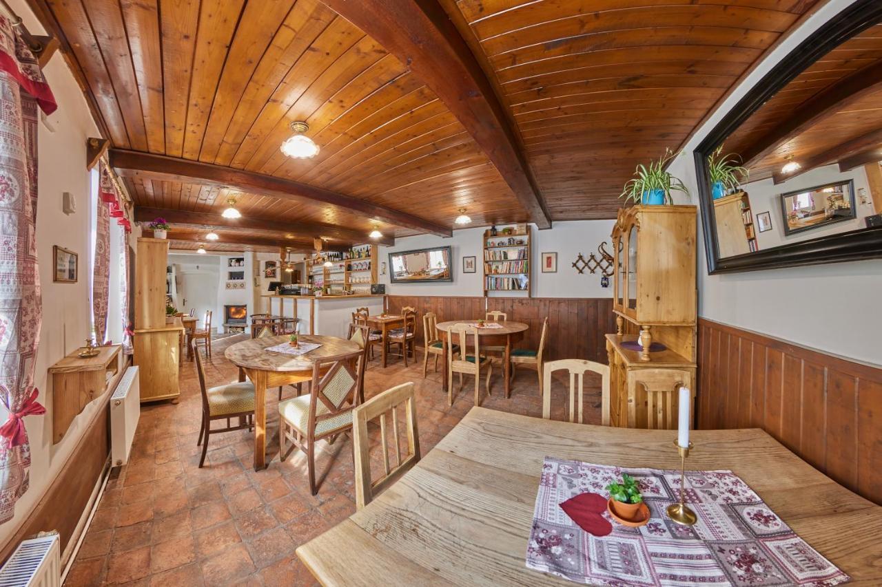 POD SVATOU ANNOU - penzion a kavárna Horní Maršov Exteriér fotografie